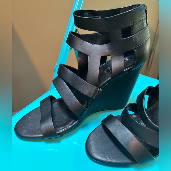 Bcbg sandals - Picture 2 of 4